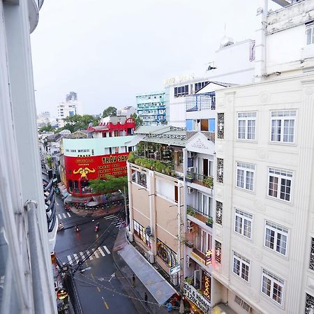 Le Petit Sai Gon Hotel Ho Chi Minh City Exterior photo