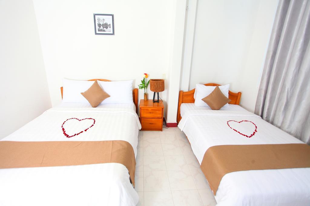 Le Petit Sai Gon Hotel Ho Chi Minh City Exterior photo