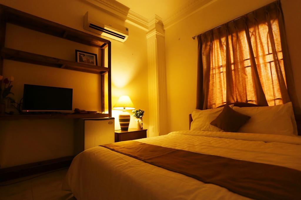 Le Petit Sai Gon Hotel Ho Chi Minh City Exterior photo