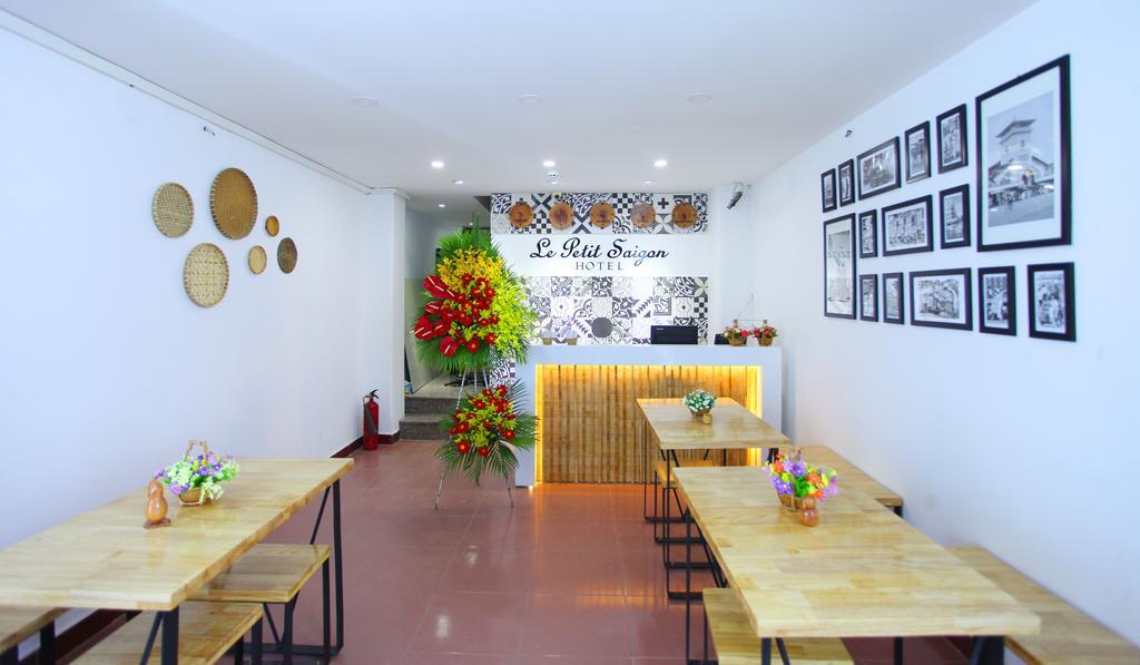 Le Petit Sai Gon Hotel Ho Chi Minh City Exterior photo