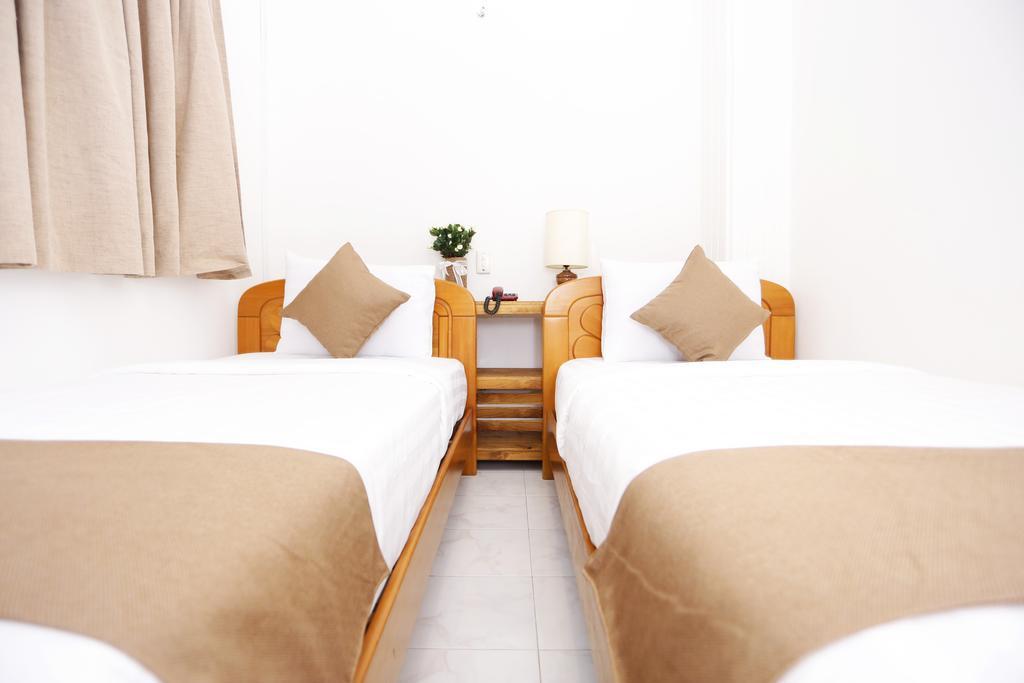 Le Petit Sai Gon Hotel Ho Chi Minh City Exterior photo